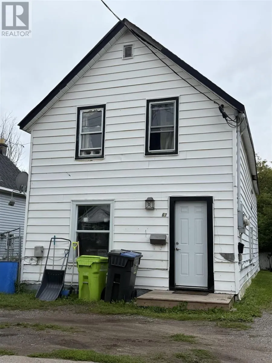 67 Walnut ST