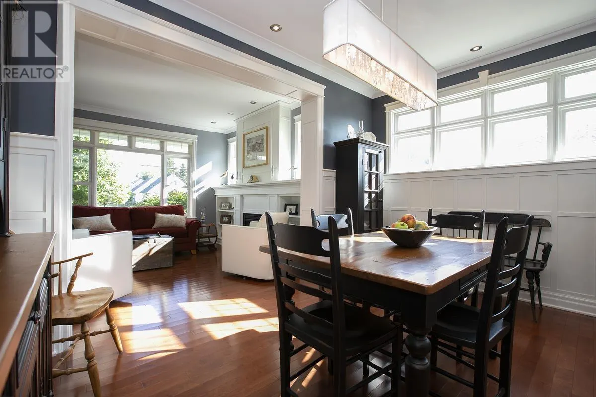 231 MacDonald AVE