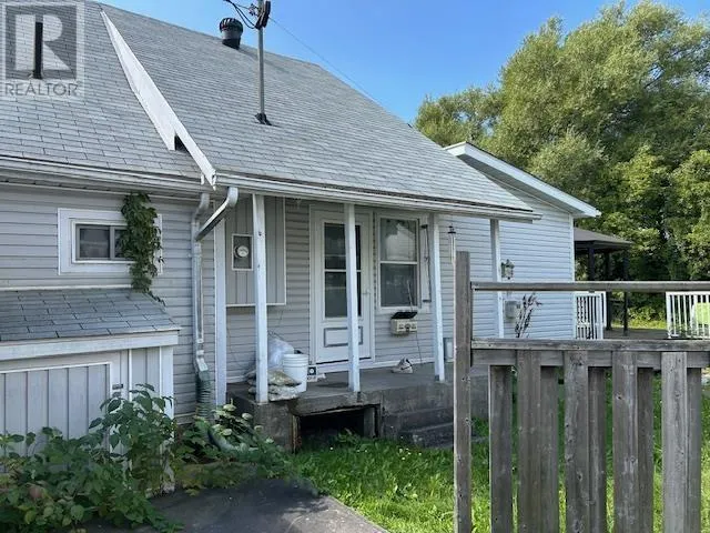 53 Huron AVE