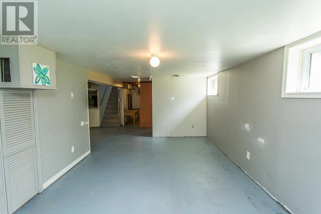 435 Langdon RD