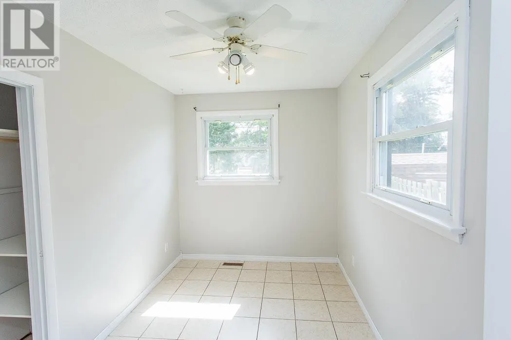 435 Langdon RD
