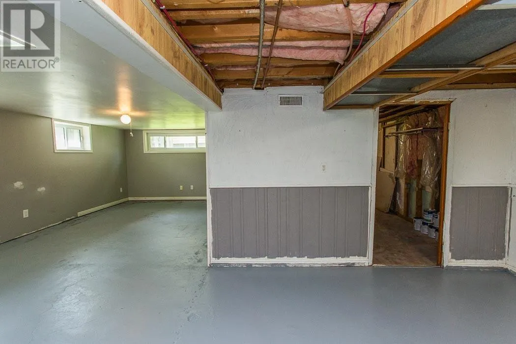 435 Langdon RD