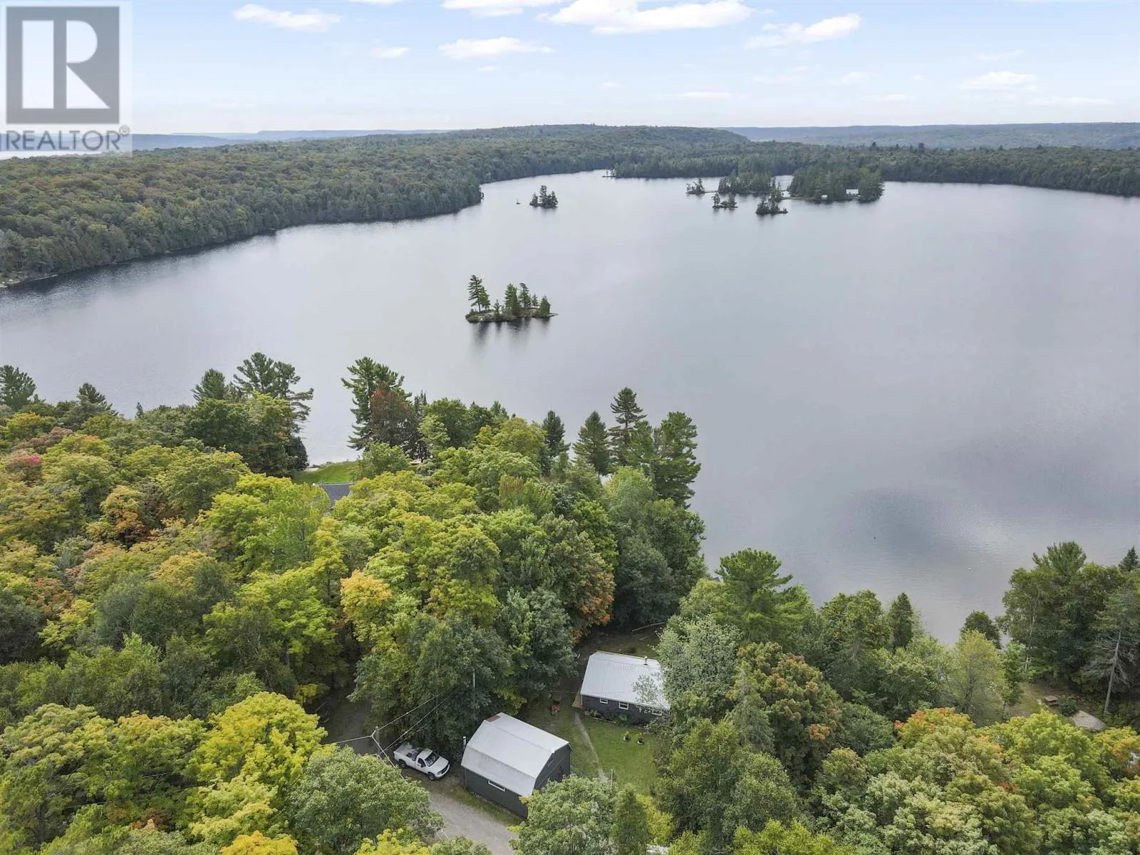 48 Axe Lake RD