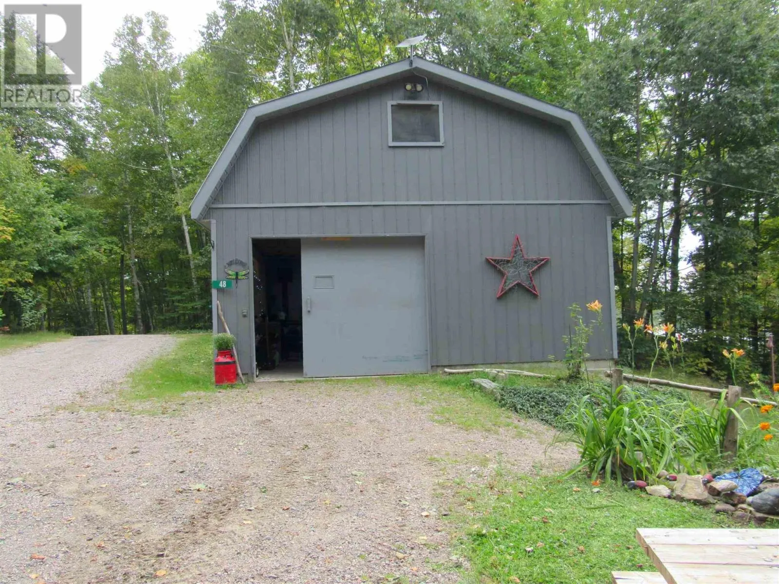 48 Axe Lake RD