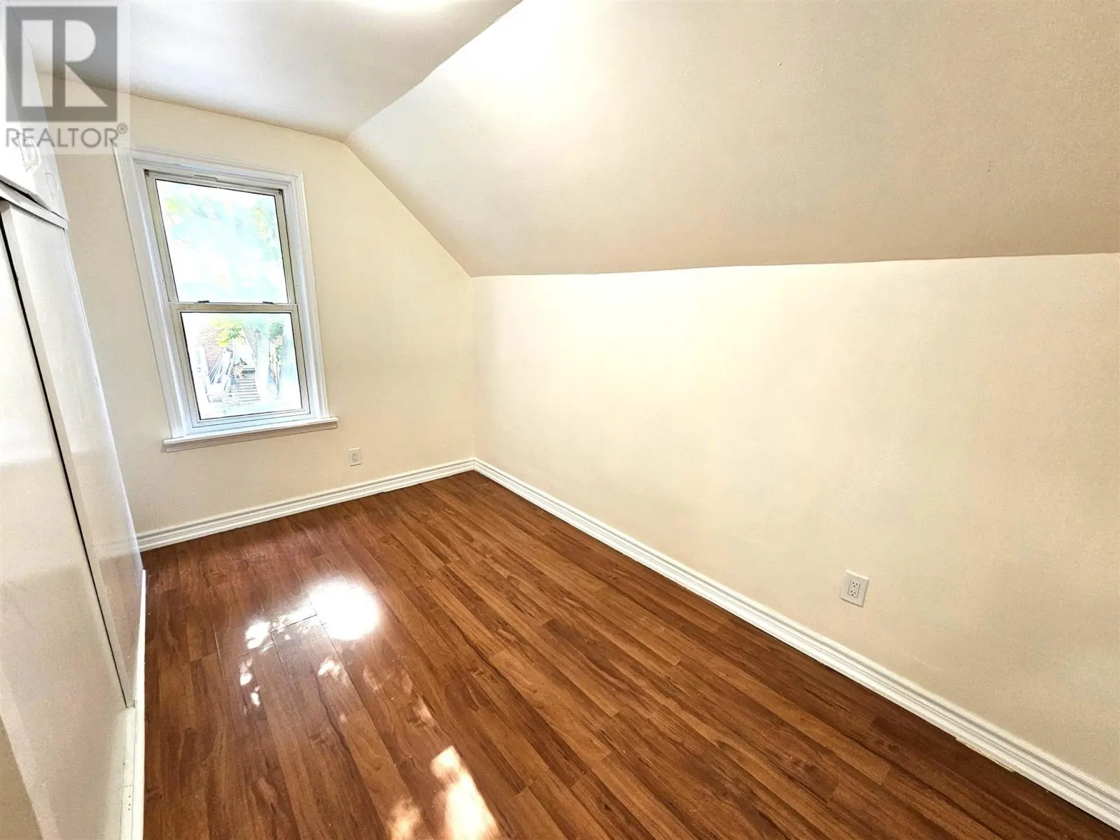 182 Biggings AVE