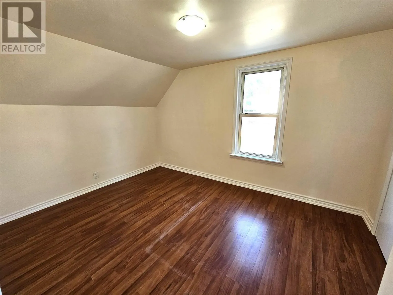 182 Biggings AVE