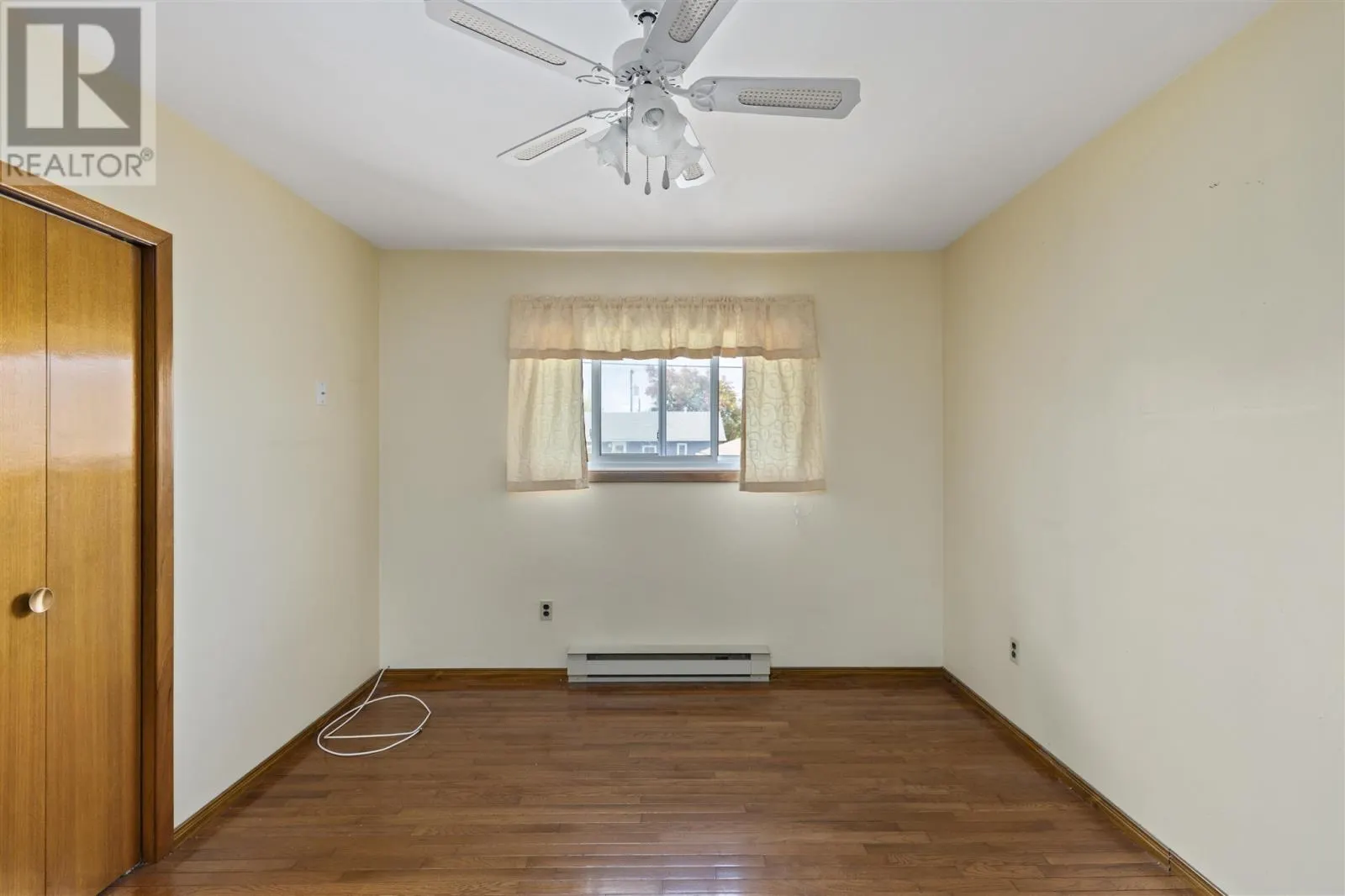 119 Prentice AVE