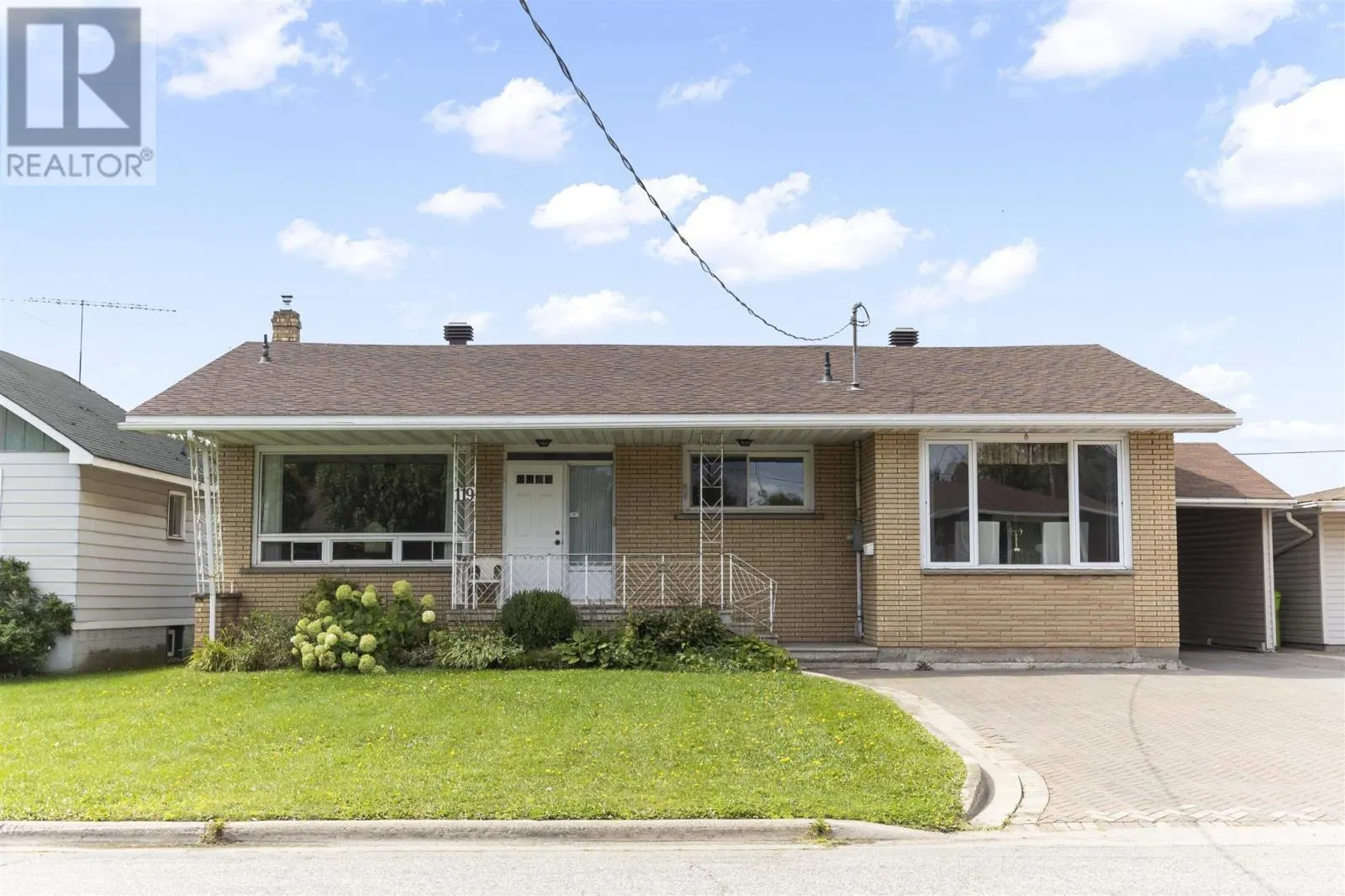 119 Prentice AVE