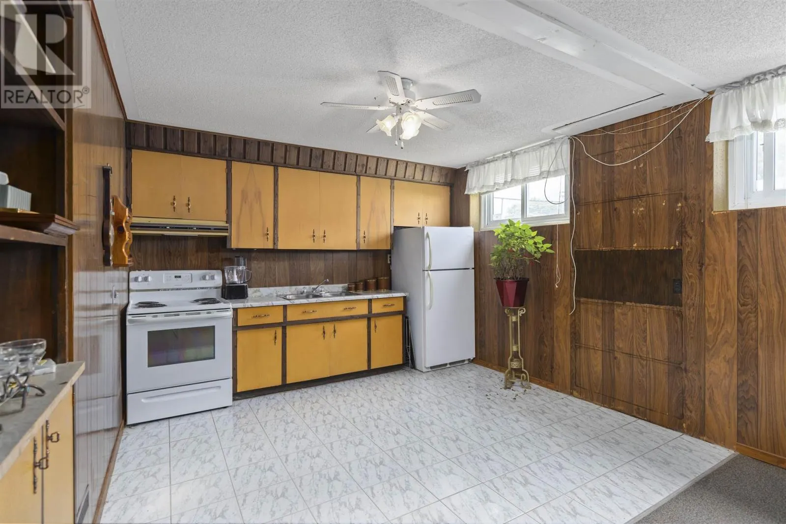 119 Prentice AVE
