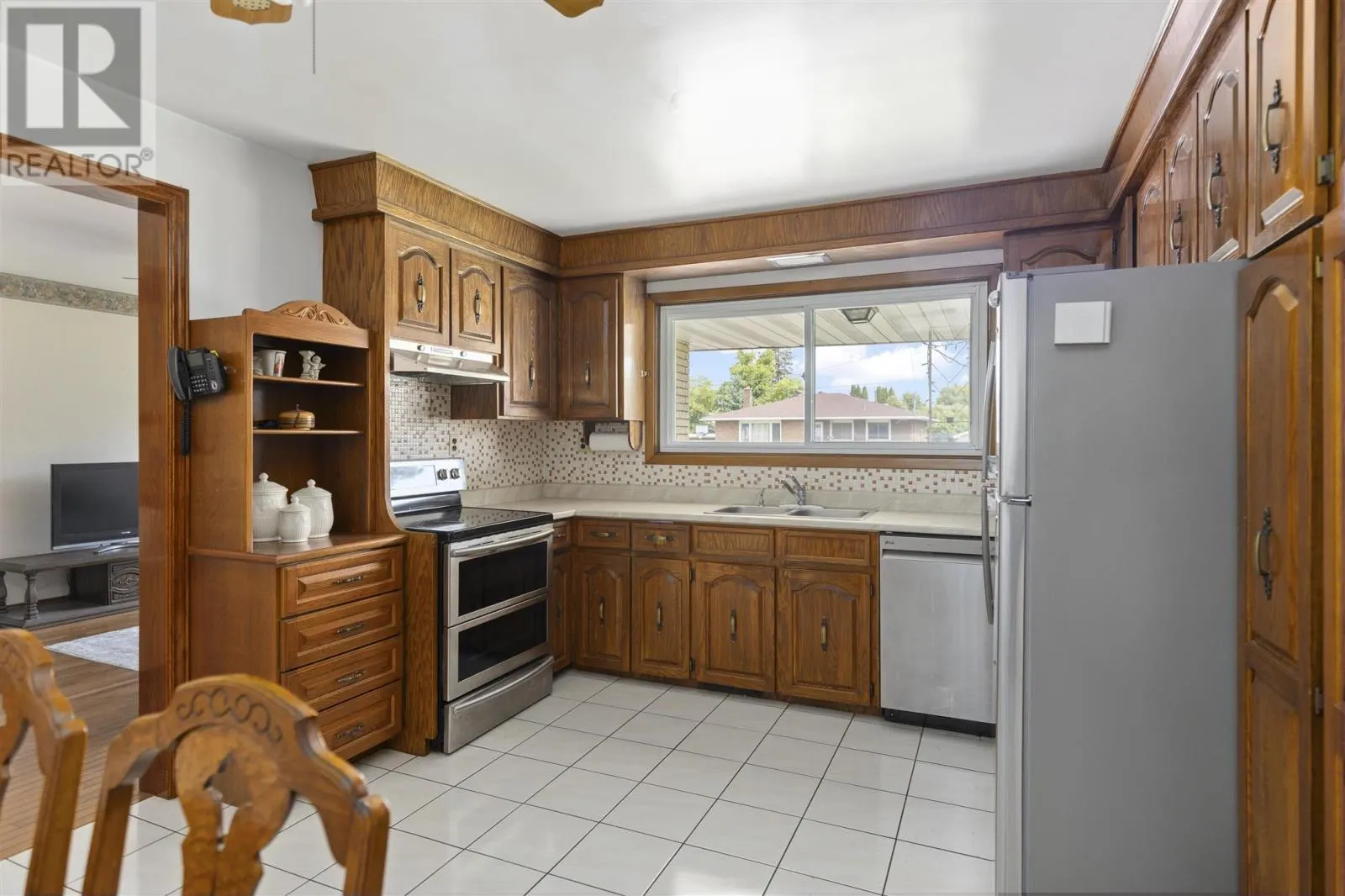 119 Prentice AVE