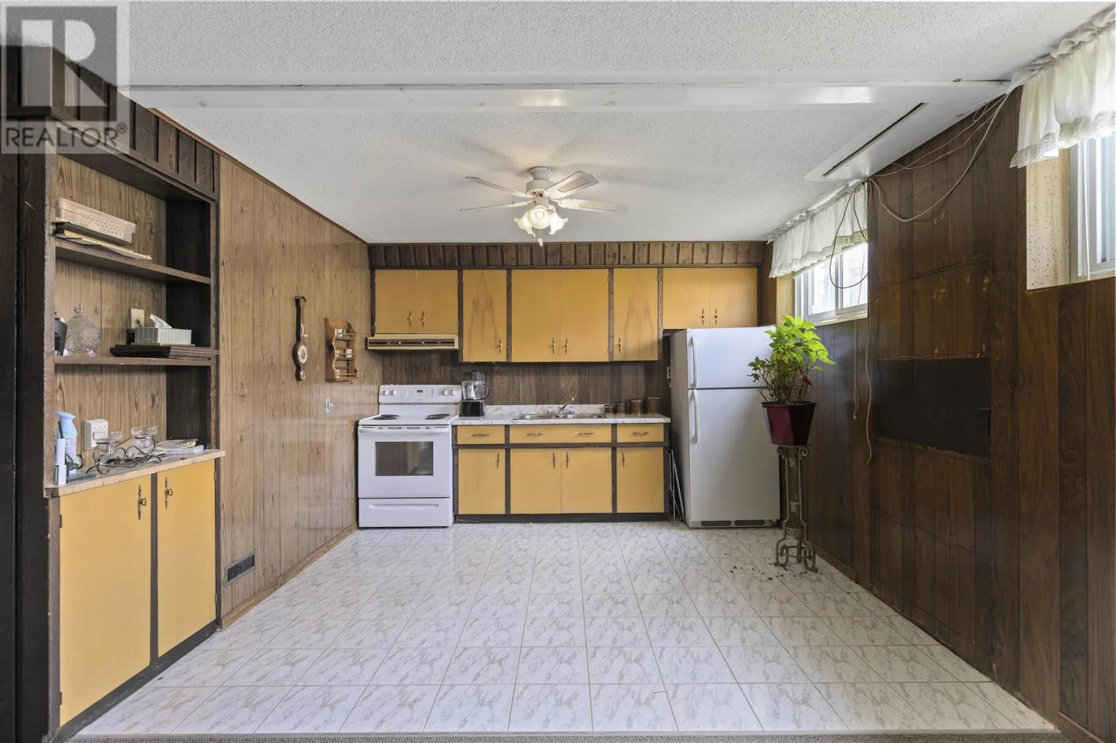 119 Prentice AVE