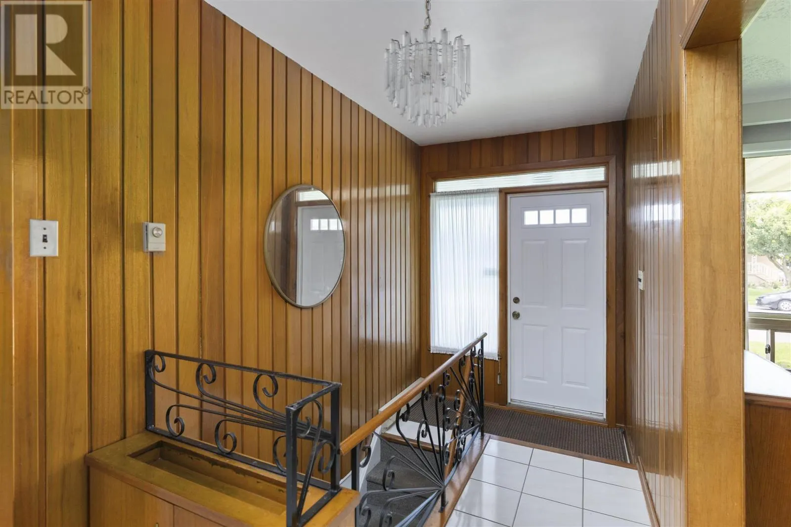 119 Prentice AVE