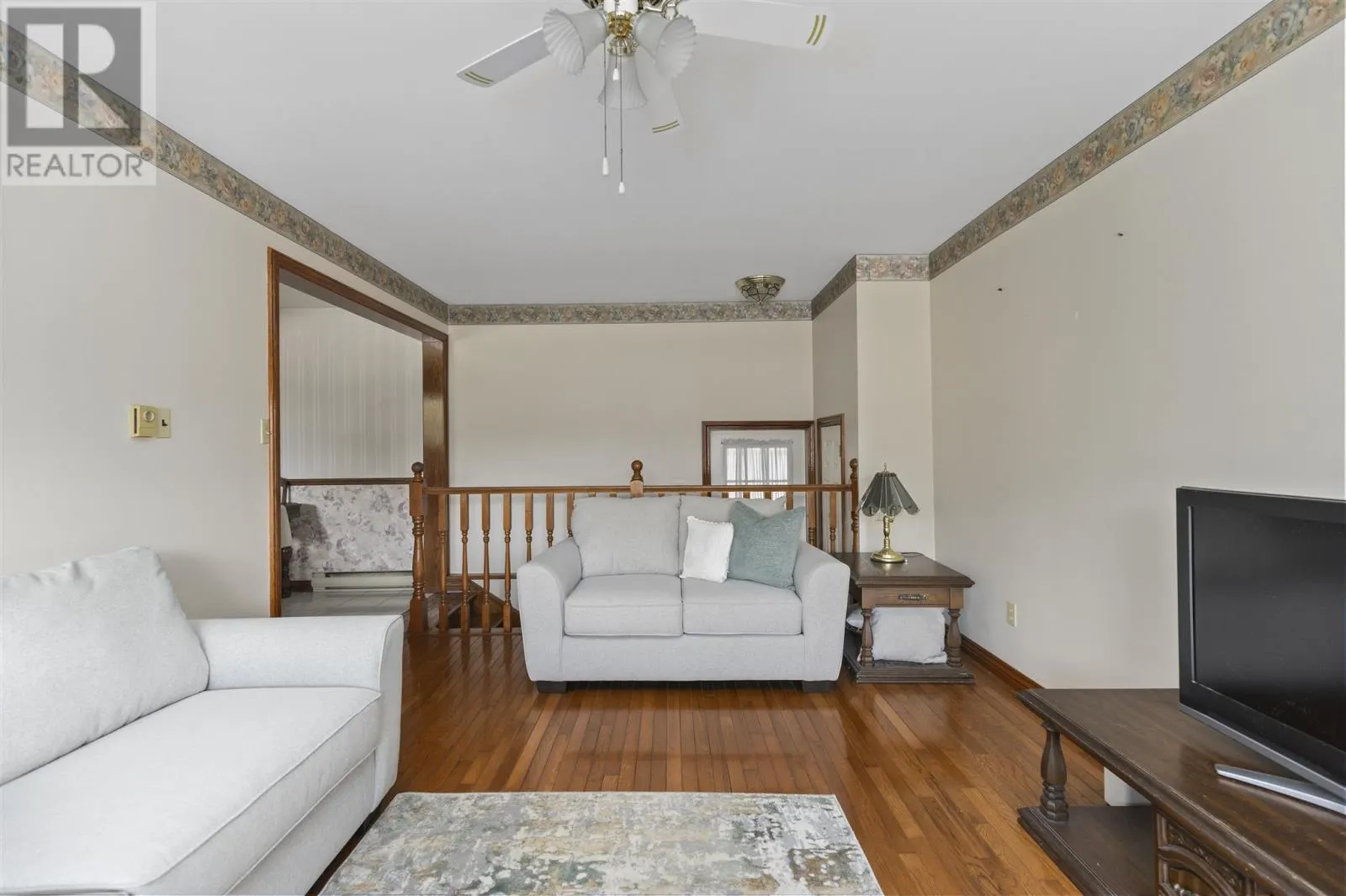 119 Prentice AVE