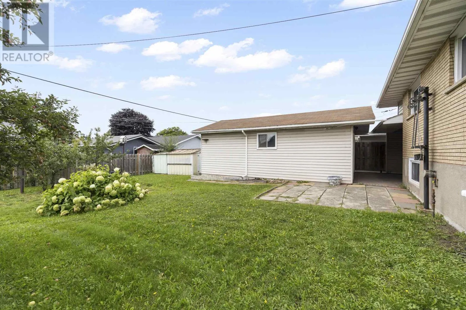 119 Prentice AVE