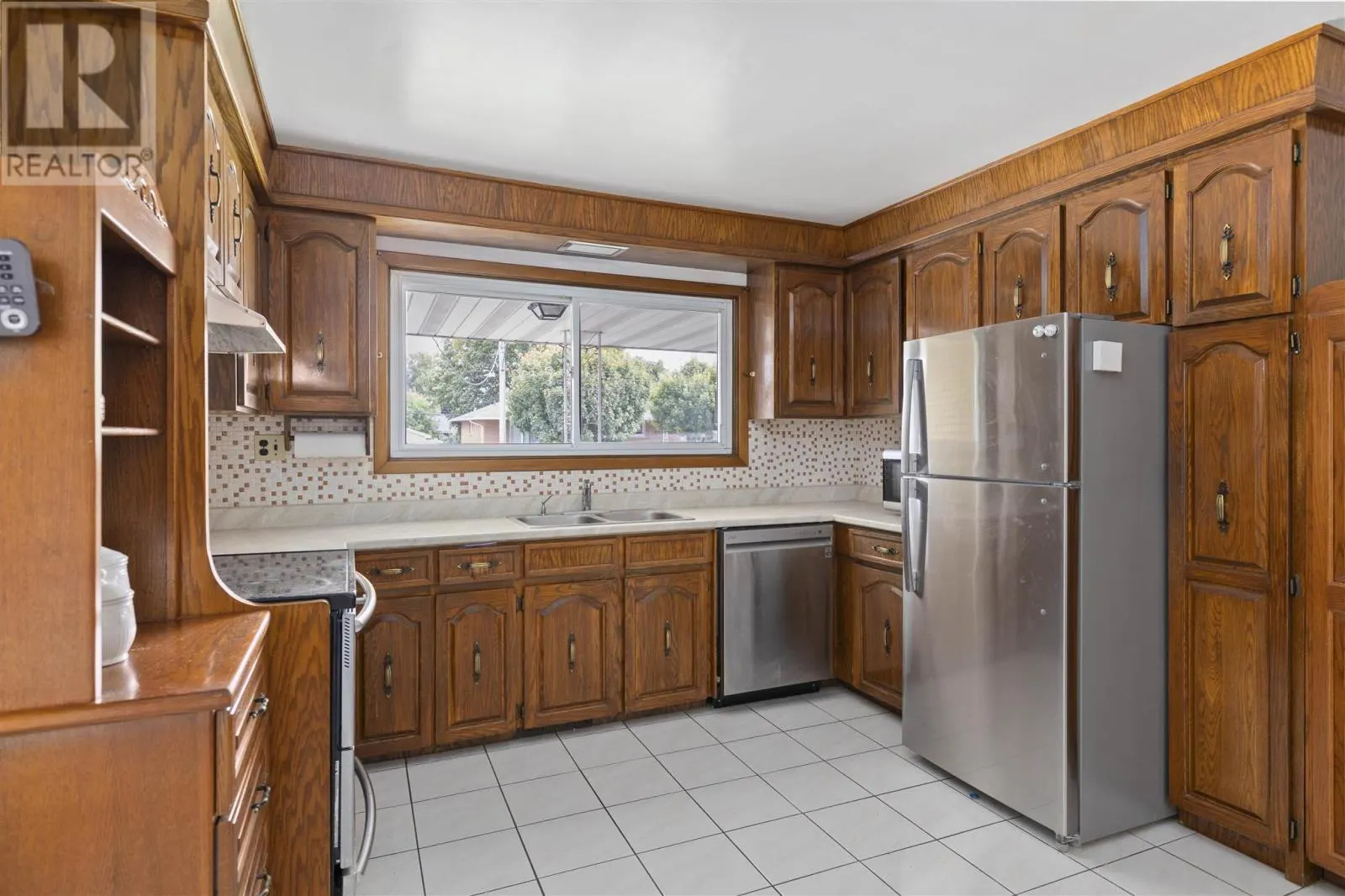 119 Prentice AVE