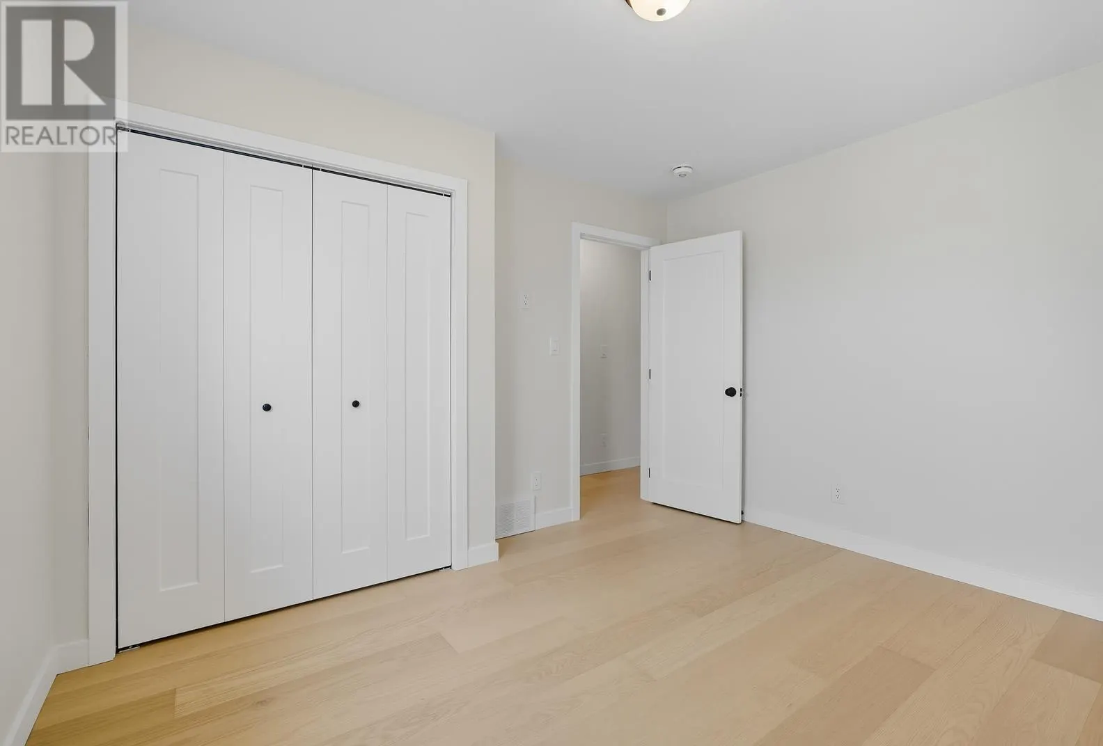237 Pentagon BLVD