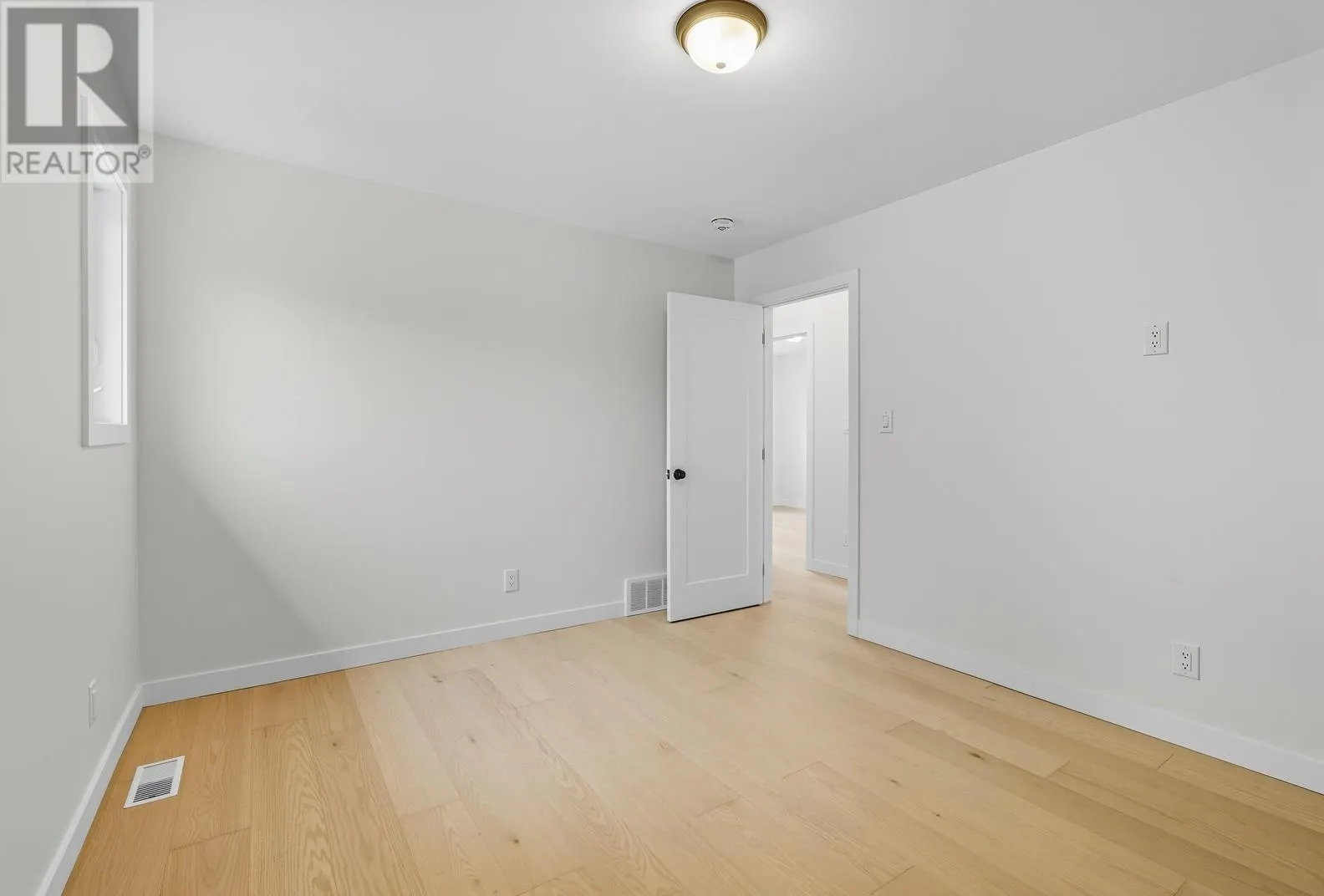 237 Pentagon BLVD