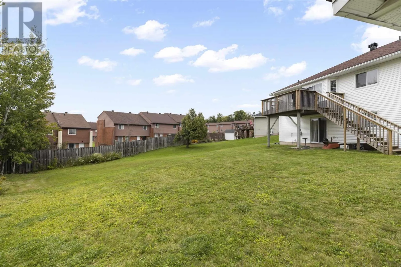 119 Fields SQ