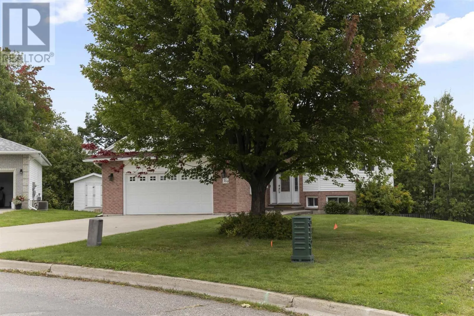 119 Fields SQ