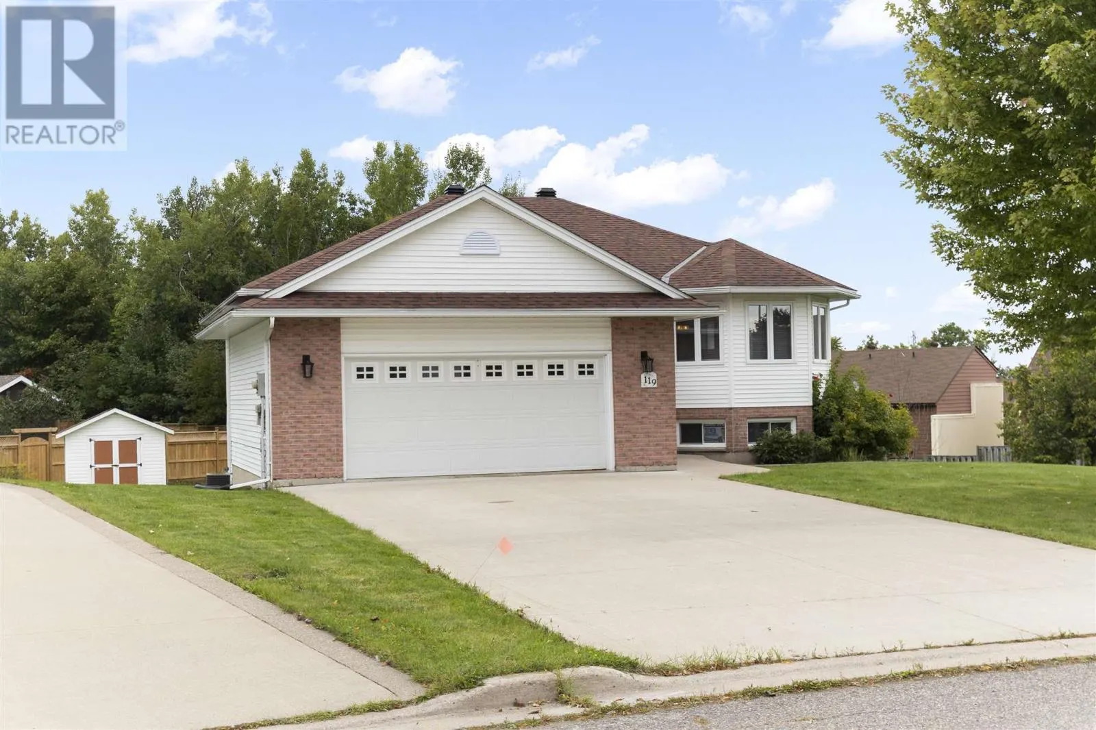 119 Fields SQ