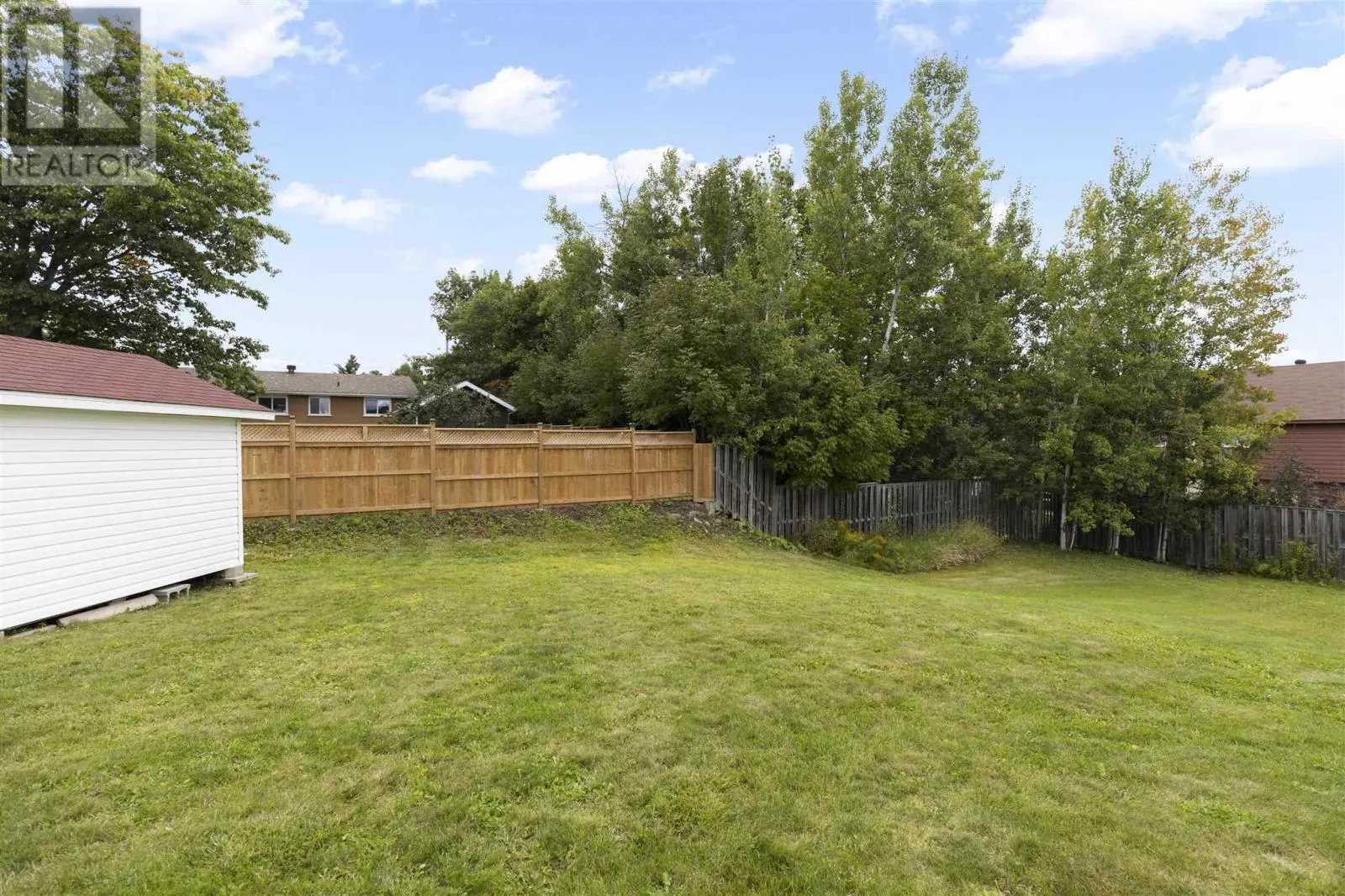 119 Fields SQ
