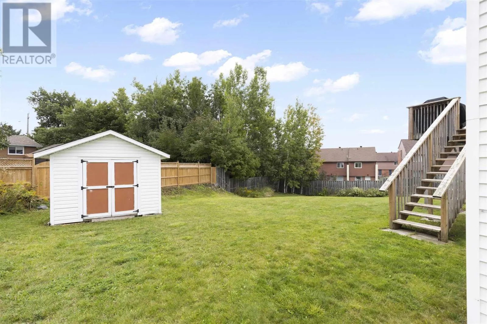 119 Fields SQ