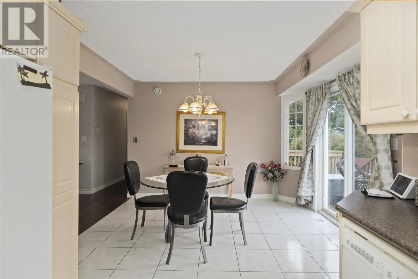 119 Fields SQ