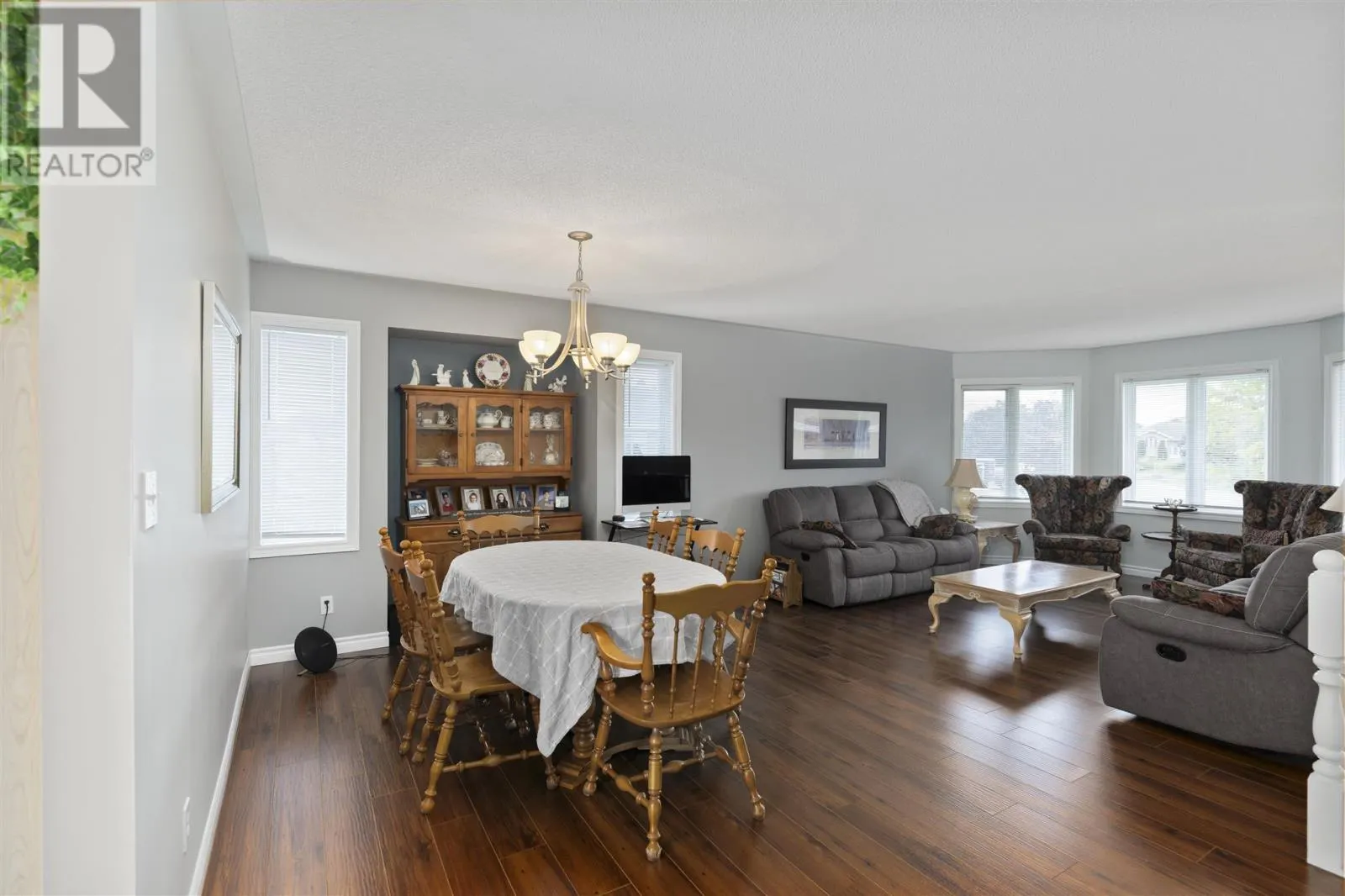 119 Fields SQ