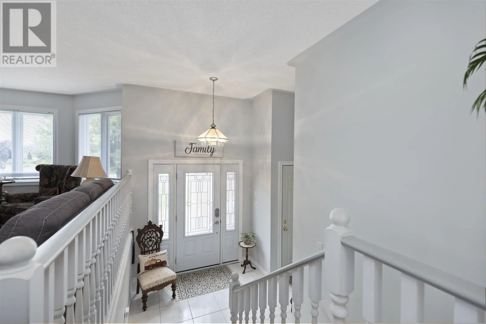 119 Fields SQ