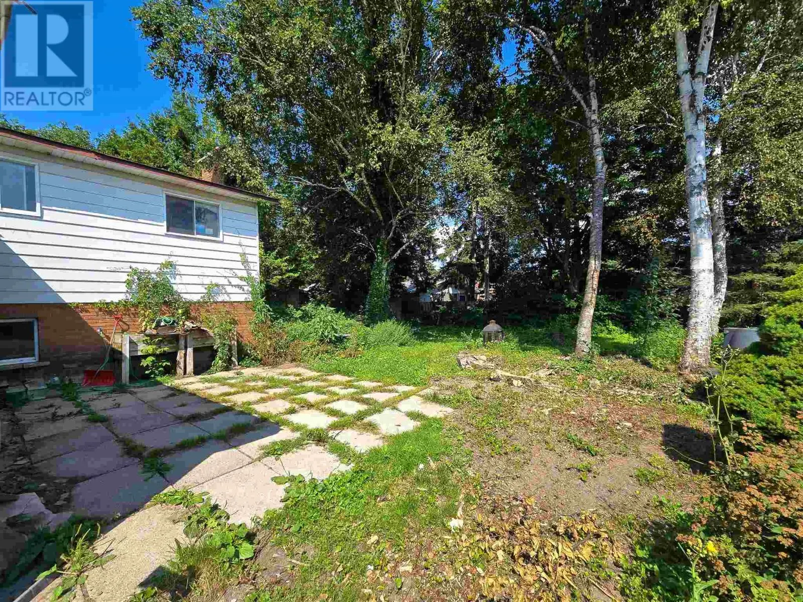 14 Admiral DR