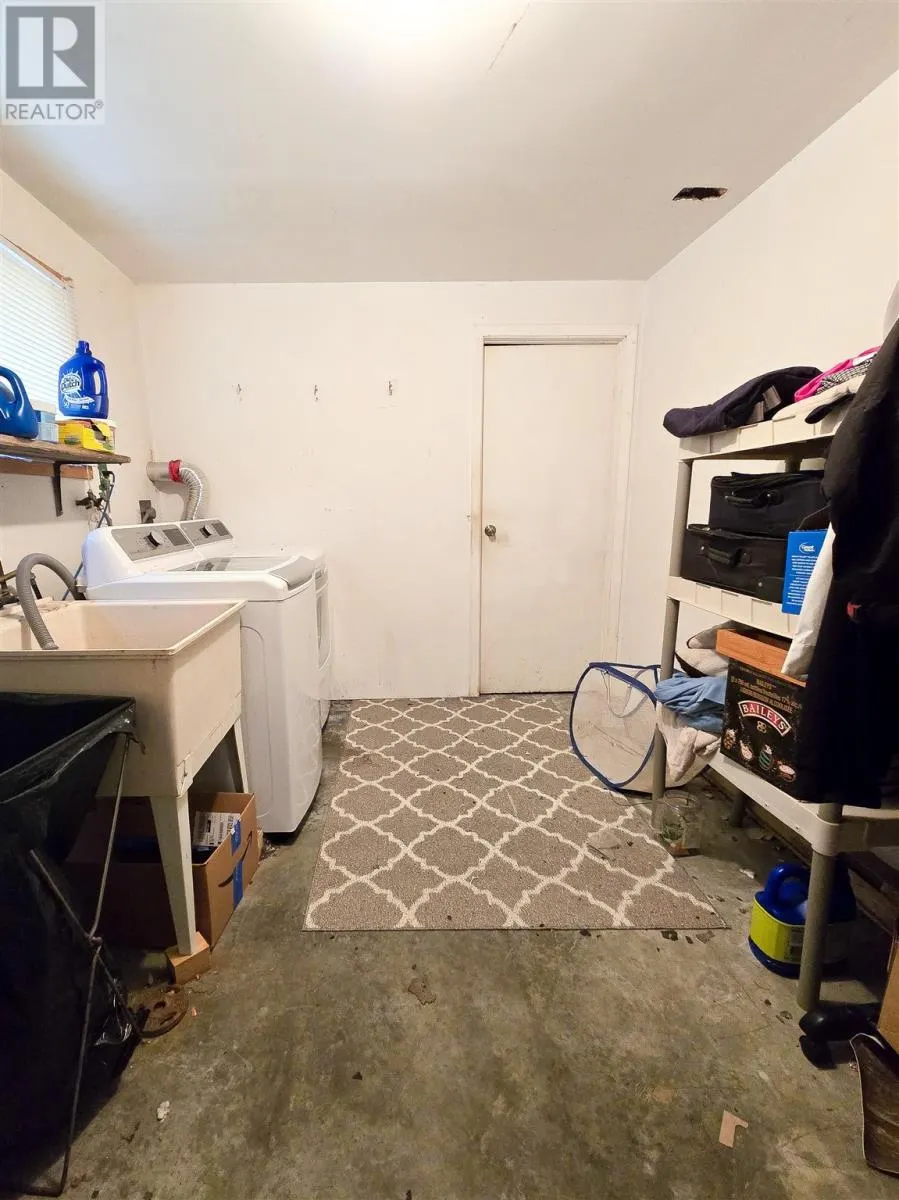 14 Admiral DR