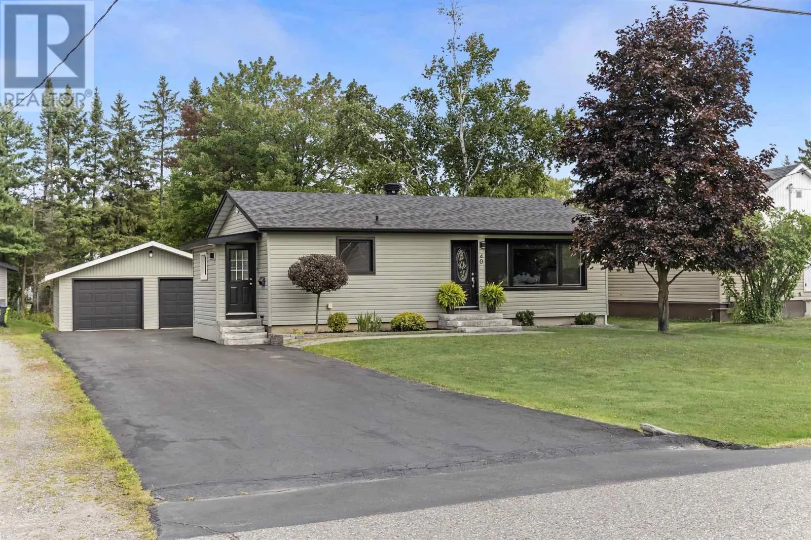 40 Terrance AVE