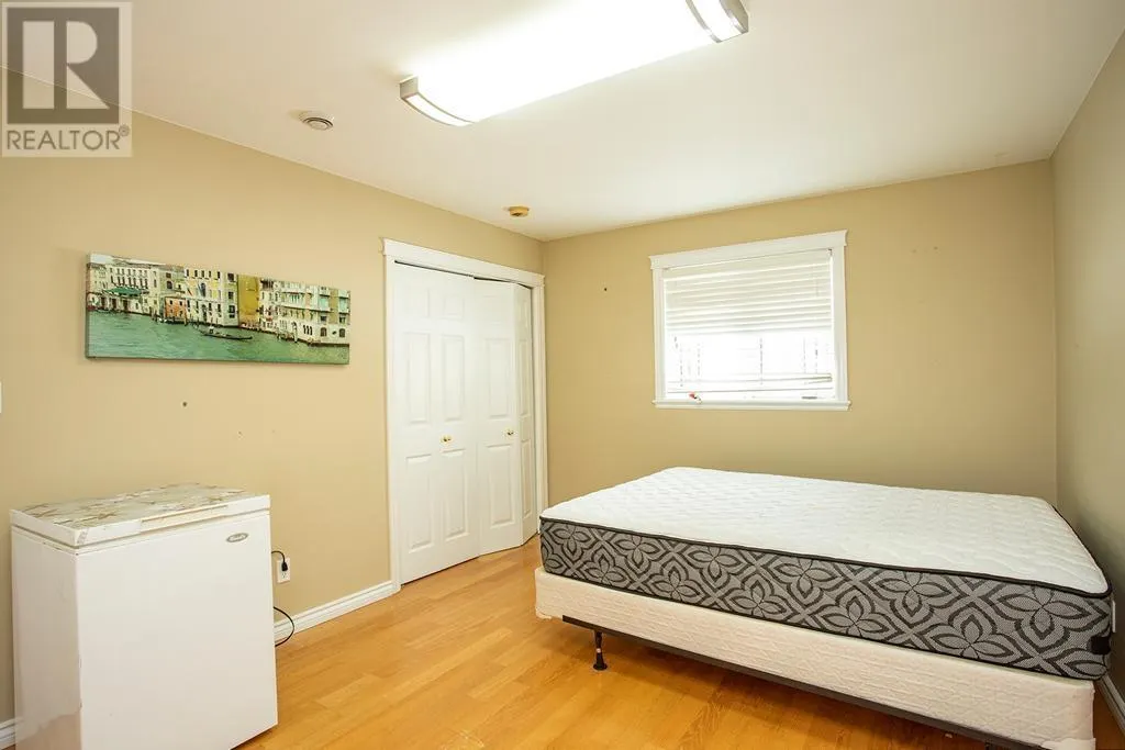 587 Moss RD