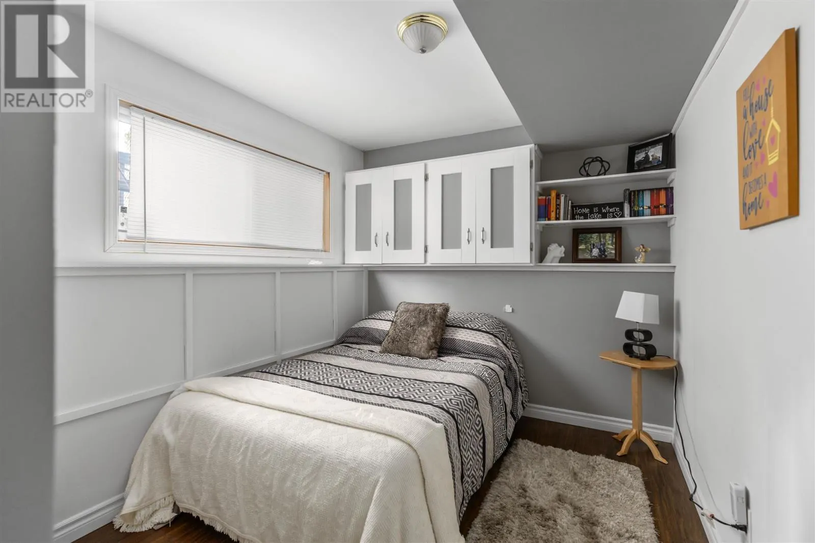 132 Murphy ST