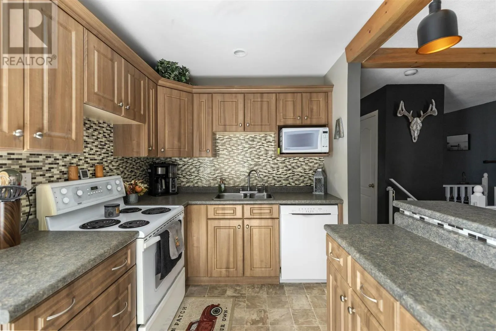 132 Murphy ST