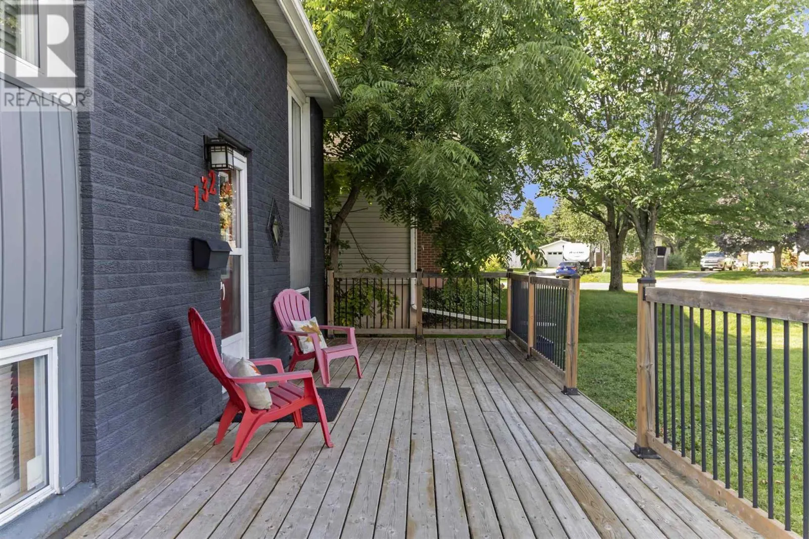 132 Murphy ST