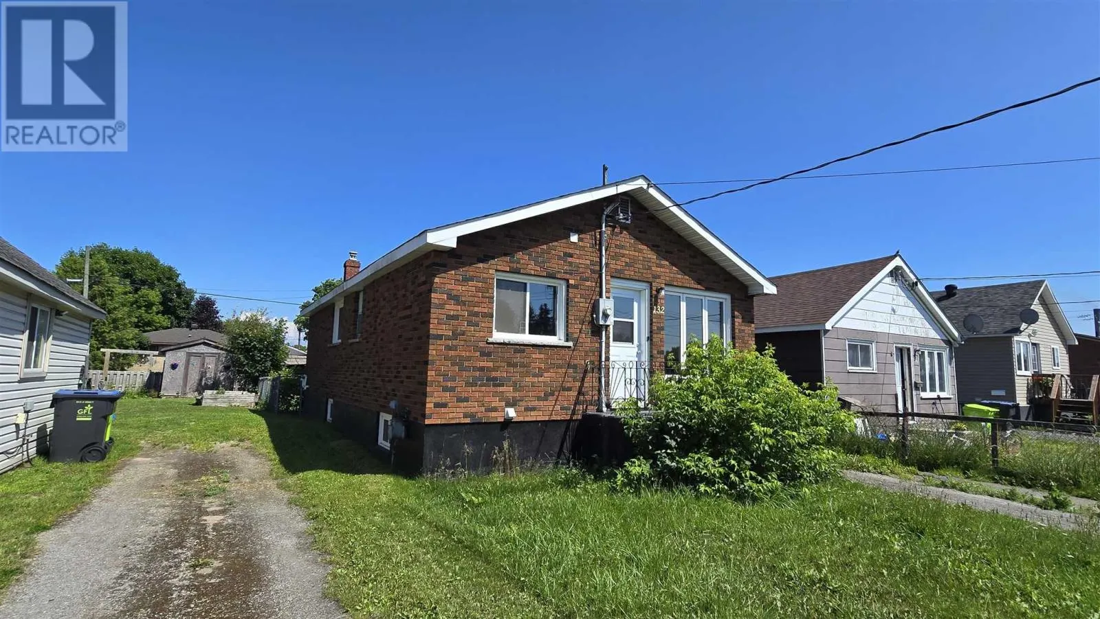 132 McFadden AVE
