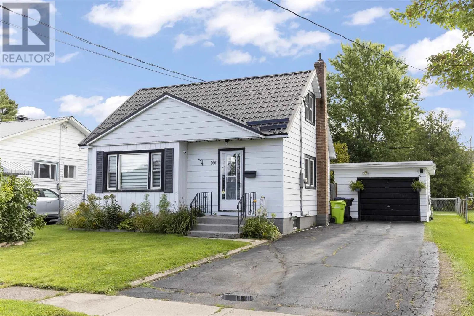166 Brien AVE