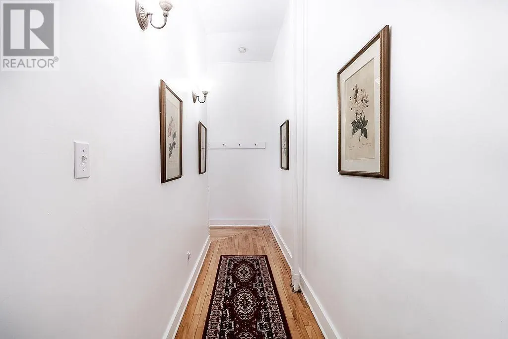 151 Woodward AVE