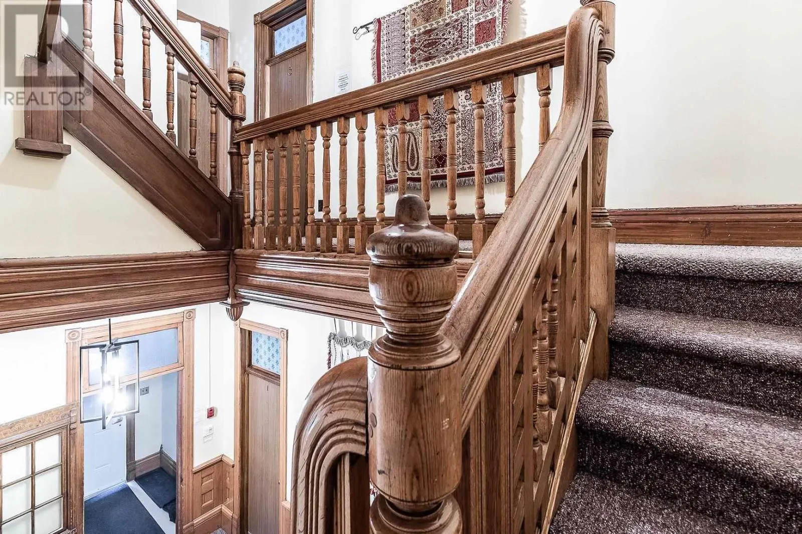 151 Woodward AVE