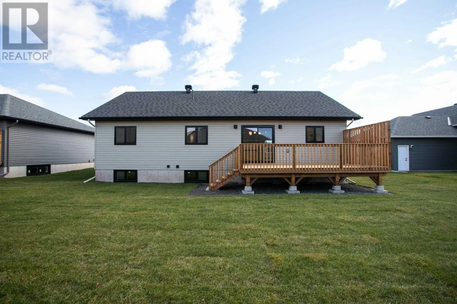 24 Noah DR