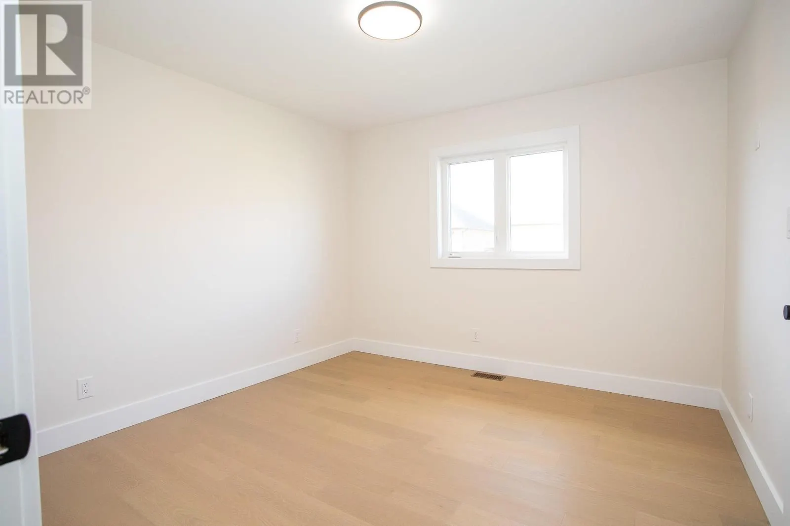 24 Noah DR