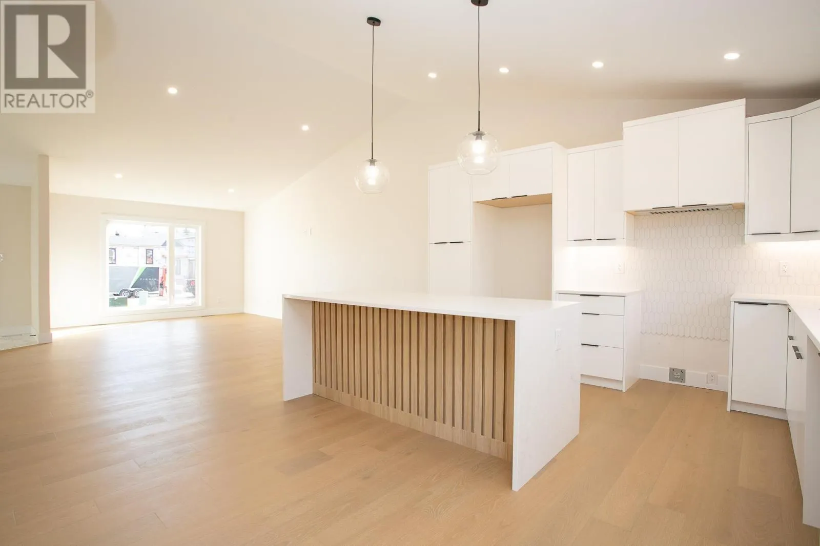 24 Noah DR