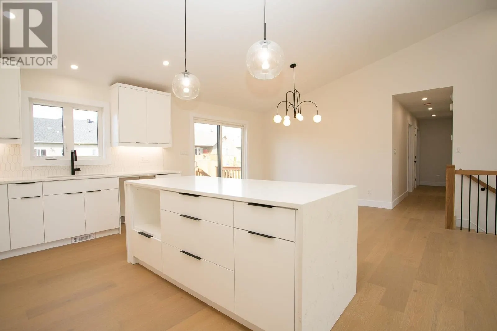 24 Noah DR