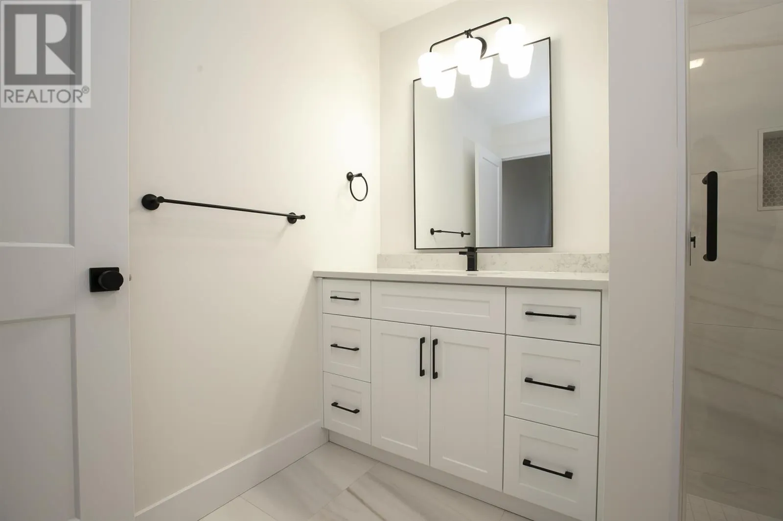 28 Noah DR
