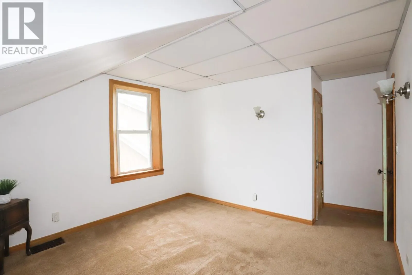 1 McPhail AVE