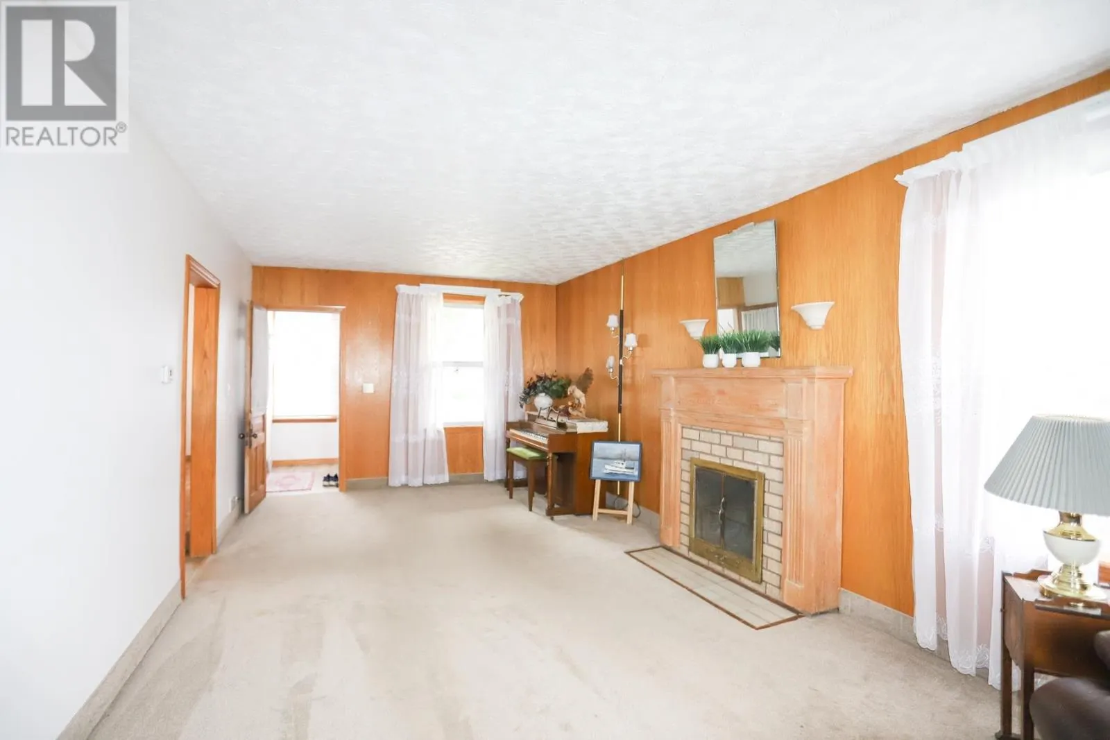 1 McPhail AVE