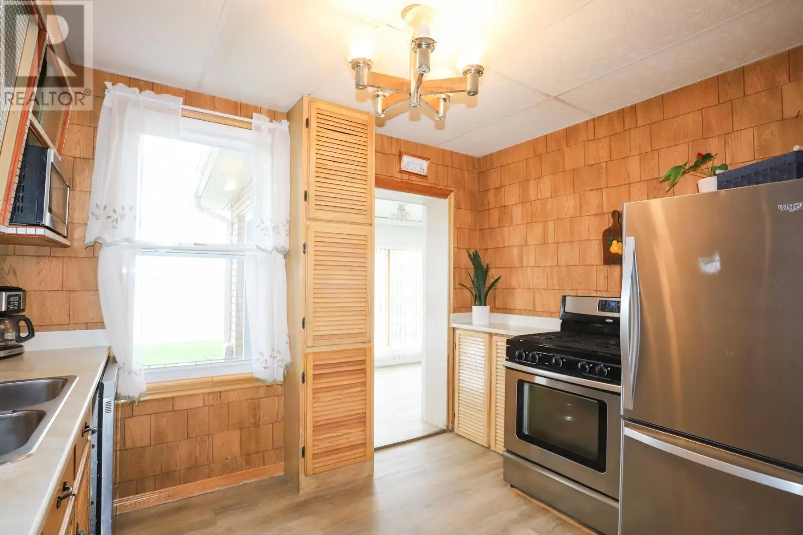 1 McPhail AVE
