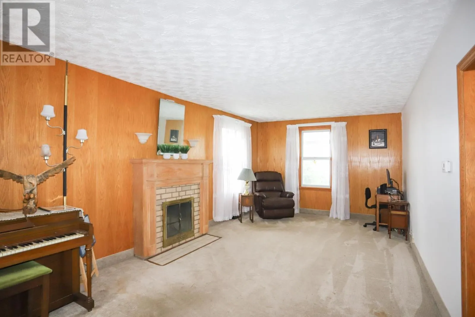 1 McPhail AVE