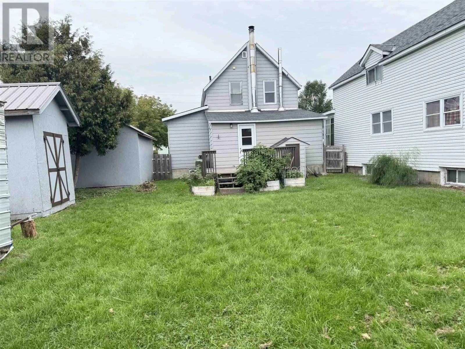 20 Aberdeen ST N